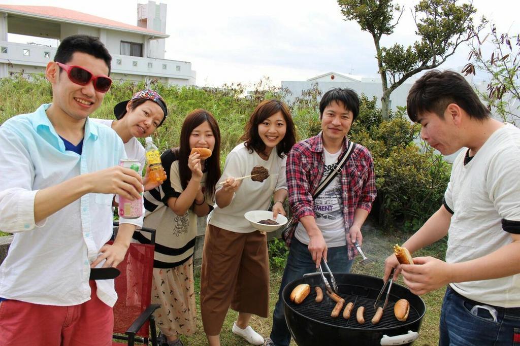 Guest House Route 6 Yomitan Exterior photo